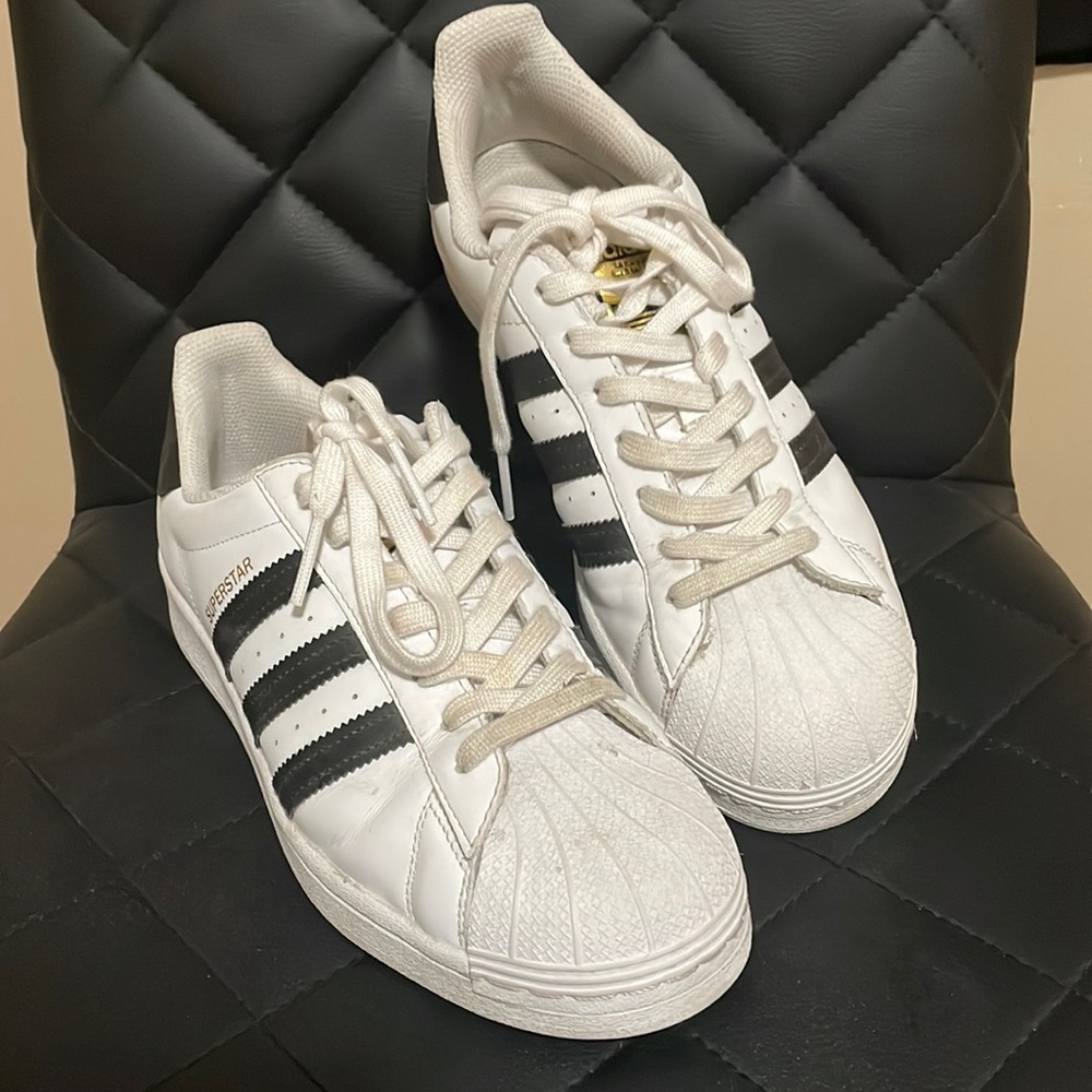 •SUPERSTAR ADIDAS•